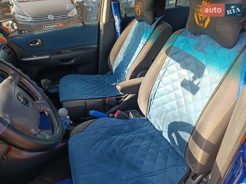 Минивэн Mazda Premacy 2003 в Харькове