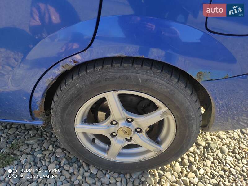 Минивэн Mazda Premacy 2002 в Вижнице