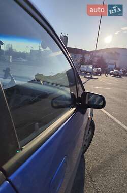 Минивэн Mazda Premacy 2002 в 
