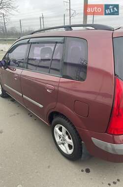 Минивэн Mazda Premacy 2000 в 