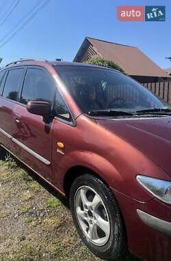 Минивэн Mazda Premacy 1999 в 