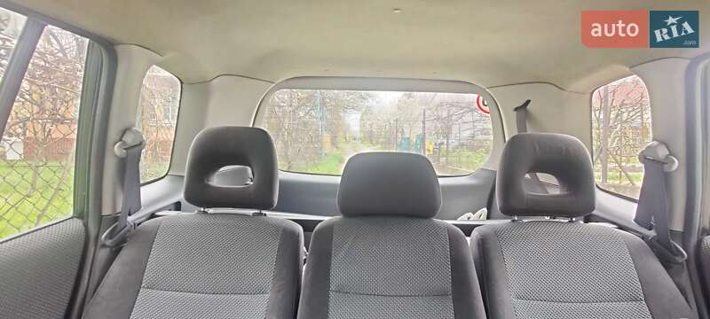 Минивэн Mazda Premacy 2005 в Киеве