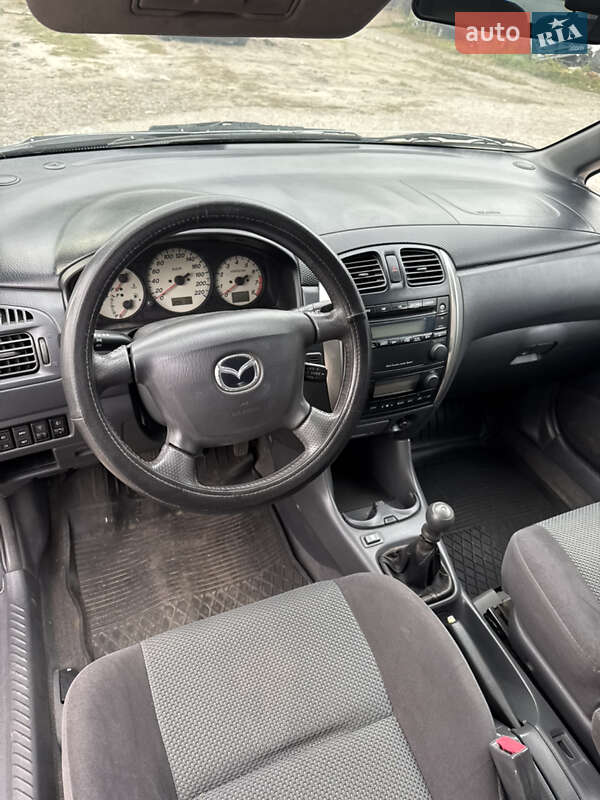 Минивэн Mazda Premacy 2003 в Киеве