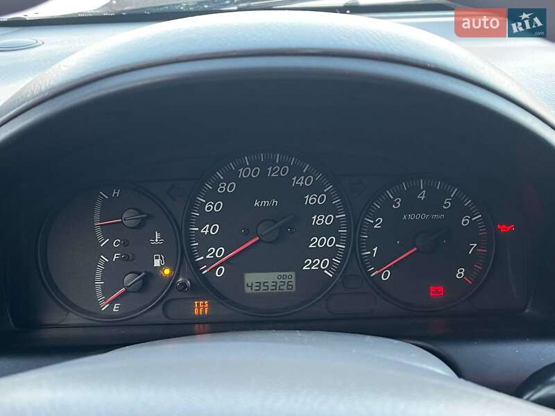 Минивэн Mazda Premacy 2000 в Киеве