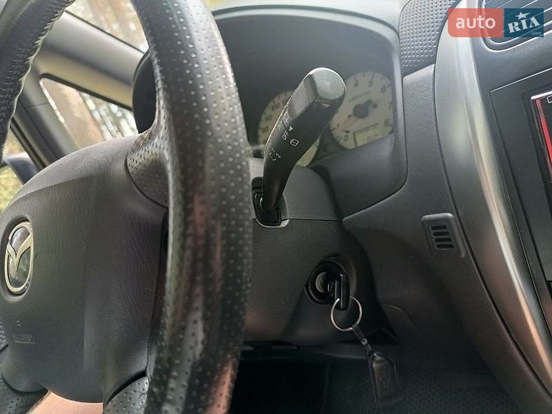 Минивэн Mazda Premacy 2004 в Полтаве