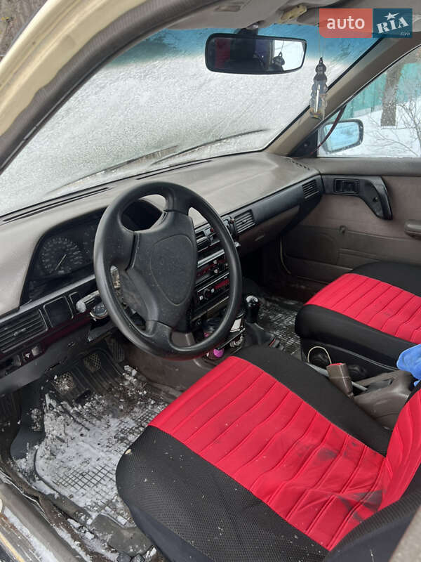 Седан Mazda Protege 1994 в Дніпрі фото 7 Седан Mazda Protege 1994 в Дніпрі
