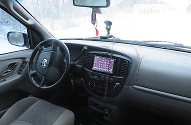 Внедорожник / Кроссовер Mazda Tribute 2002 в Чорткове