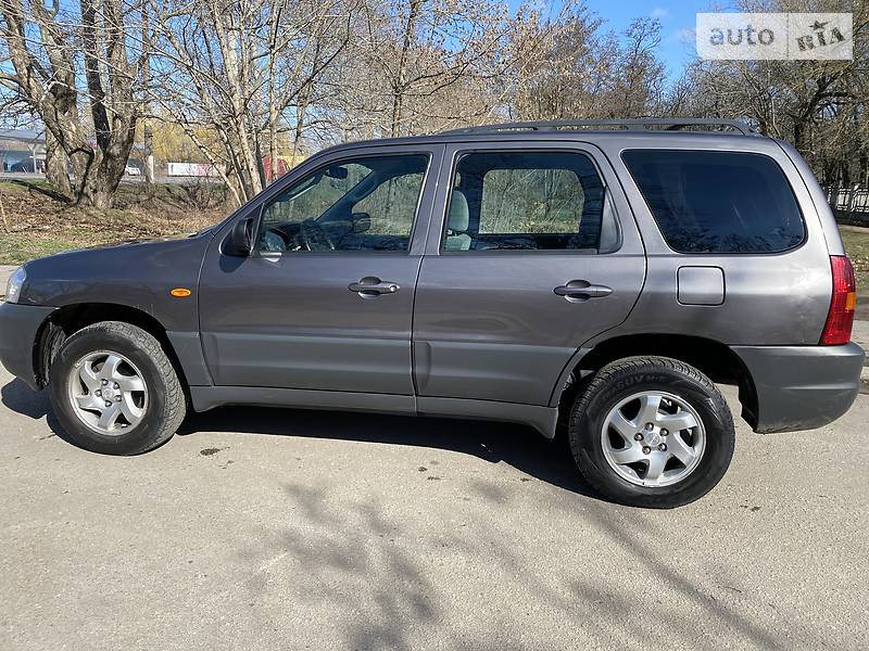 Позашляховик / Кросовер Mazda Tribute 2004 в Херсоні