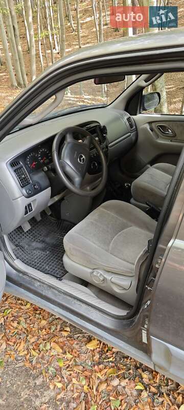 Позашляховик / Кросовер Mazda Tribute 2001 в Житомирі