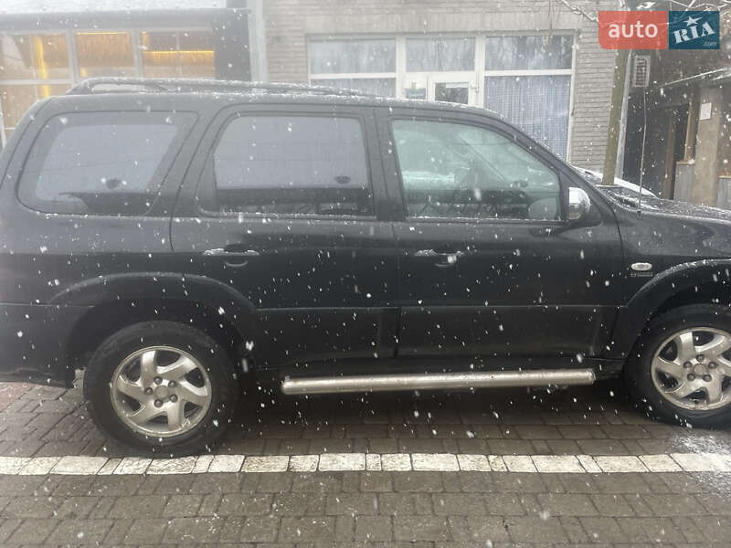 Внедорожник / Кроссовер Mazda Tribute 2004 в Луцке