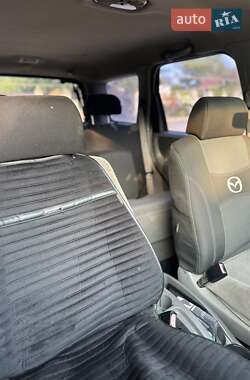 Внедорожник / Кроссовер Mazda Tribute 2002 в 