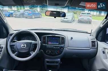 Внедорожник / Кроссовер Mazda Tribute 2001 в 