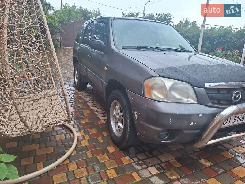Внедорожник / Кроссовер Mazda Tribute 2002 в Черновцах