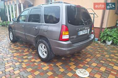Внедорожник / Кроссовер Mazda Tribute 2002 в Черновцах