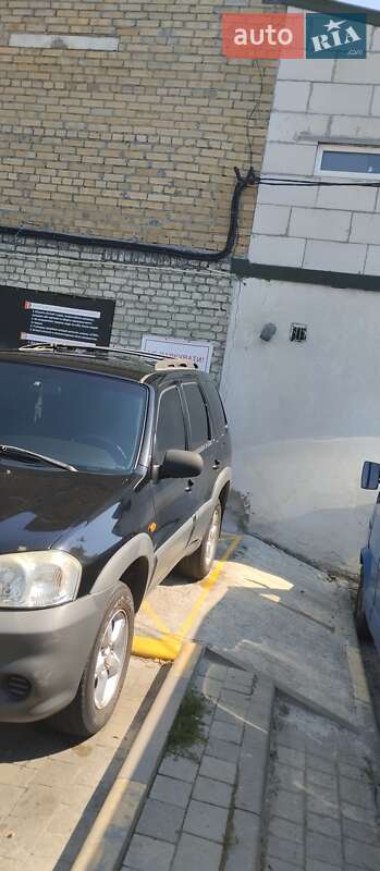 Позашляховик / Кросовер Mazda Tribute 2004 в Львові