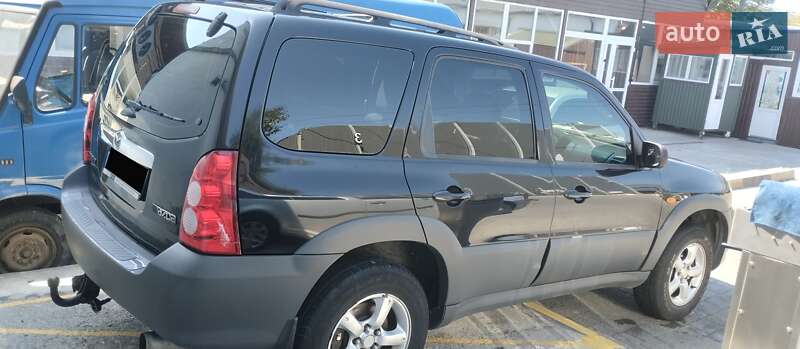 Позашляховик / Кросовер Mazda Tribute 2004 в Львові