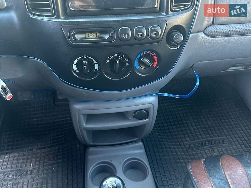 Внедорожник / Кроссовер Mazda Tribute 2002 в Одессе фото 3 Внедорожник / Кроссовер Mazda Tribute 2002 в Одессе