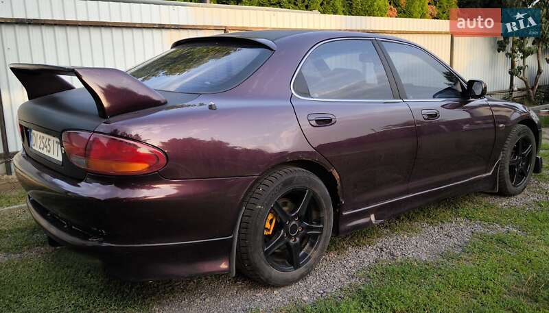 Седан Mazda Xedos 6 1996 в Ужгороде