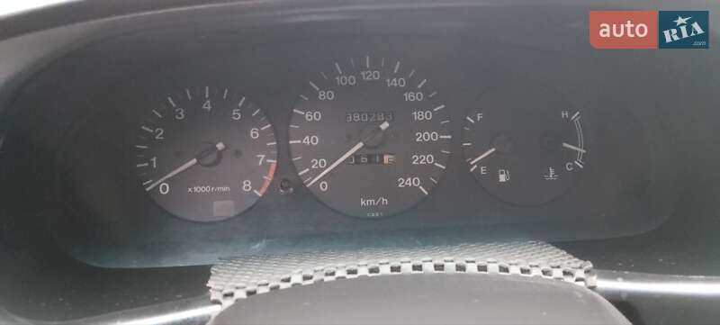 Седан Mazda Xedos 6 1997 в Николаеве