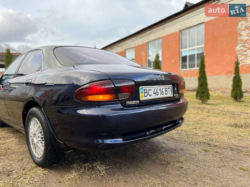 Седан Mazda Xedos 6 1998 в Дрогобыче
