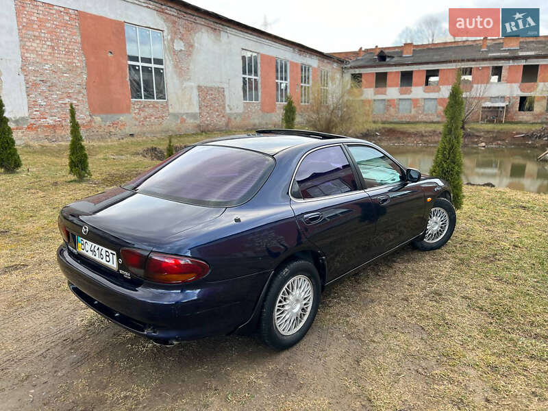 Седан Mazda Xedos 6 1998 в Дрогобыче