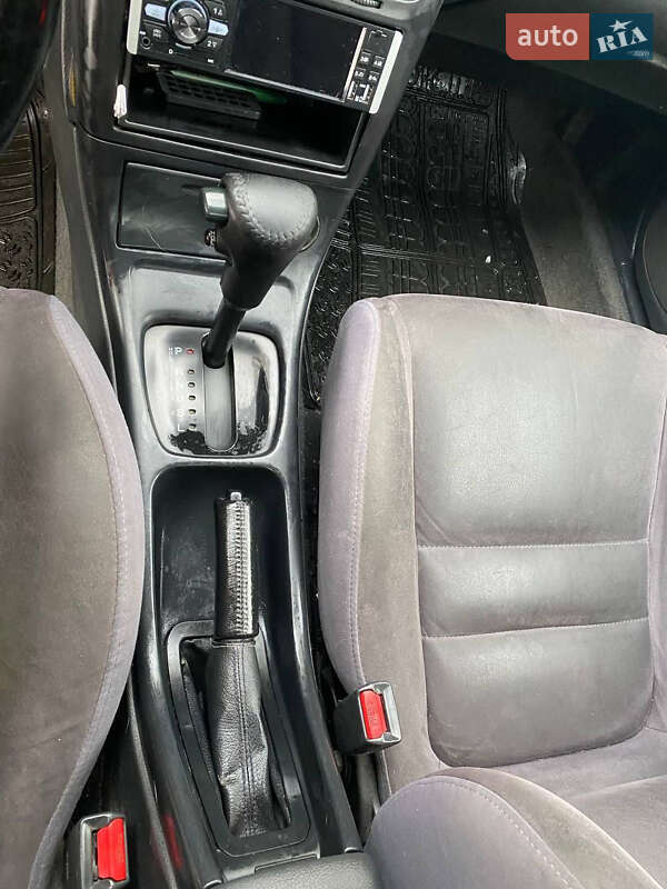 Седан Mazda Xedos 6 1997 в Черновцах