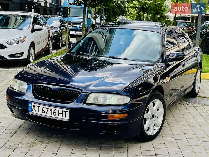 Седан Mazda Xedos 9 1993 в 