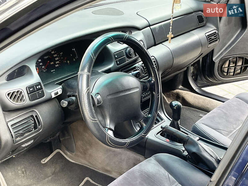 Седан Mazda Xedos 9 1993 в Ивано-Франковске