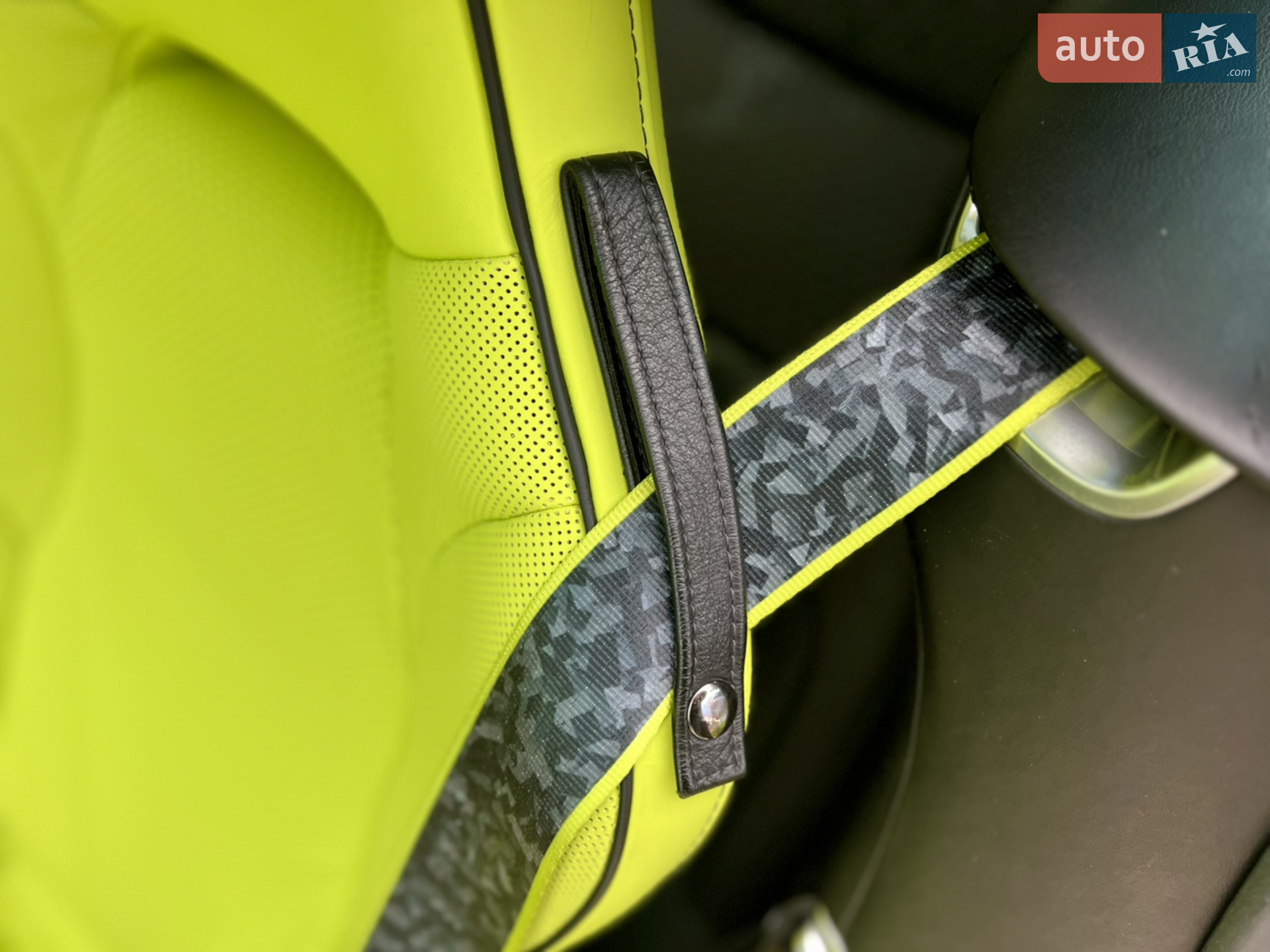 2019 McLaren GT - мініатюра 37
