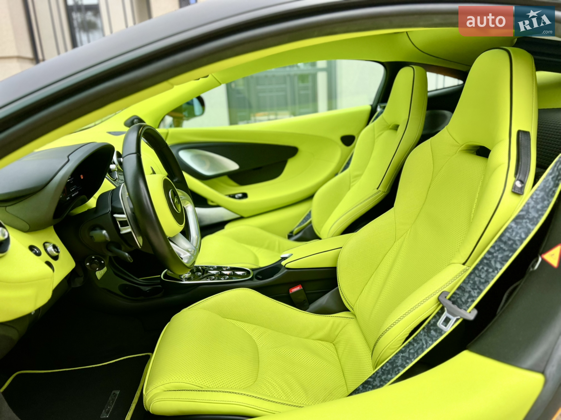 2019 McLaren GT - мініатюра 40