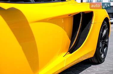 Купе McLaren MP4 2013 в Тернополе