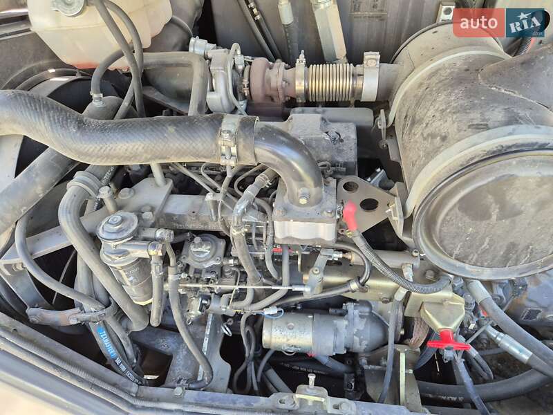 Колесный экскаватор Mecalac 12MXT 2011 в Бучаче фото 4 Колесный экскаватор Mecalac 12MXT 2011 в Бучаче