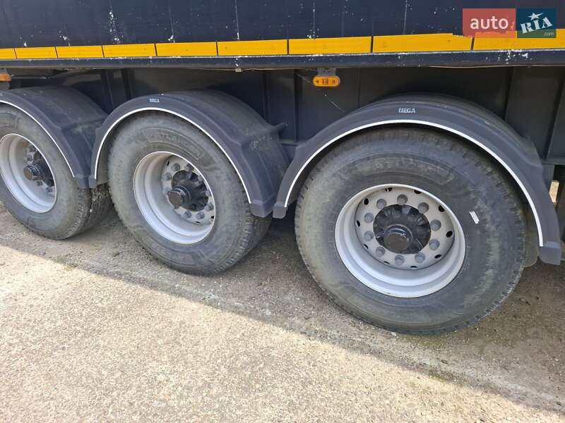 Самоскид причіп MEGA MNW 2011 в Чернівцях