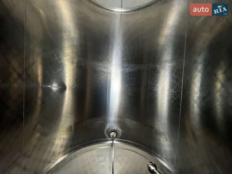 Цистерна полуприцеп Menci SA 2007 в Львове