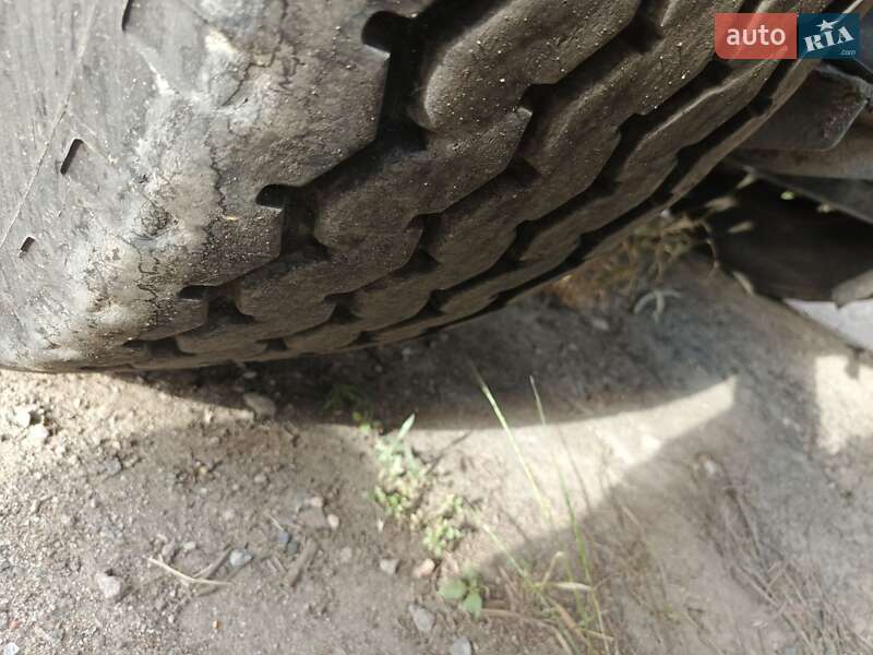 Цистерна полуприцеп Menci SA 2008 в Одессе