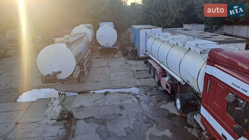 Цистерна полуприцеп Menci SA 2008 в Одессе фото 24 Цистерна полуприцеп Menci SA 2008 в Одессе