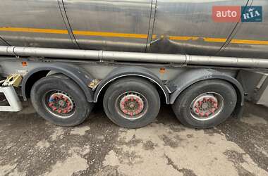 Цистерна полуприцеп Menci SL 2000 в 