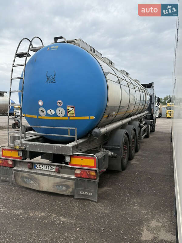 Цистерна напівпричіп Menci SL 2000 в Києві фото 3 Цистерна напівпричіп Menci SL 2000 в Києві