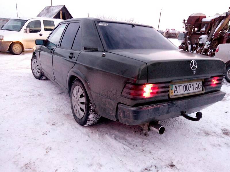Седан Mercedes-Benz 190 1987 в Кам'янець-Подільському