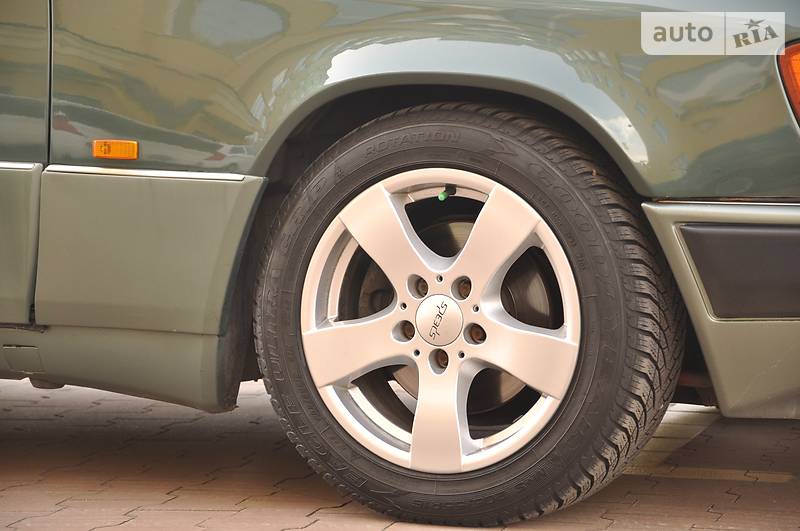 Универсал Mercedes-Benz 190 1991 в Киеве