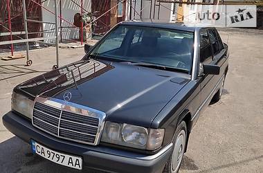 Седан Mercedes-Benz 190 1993 в Черкассах