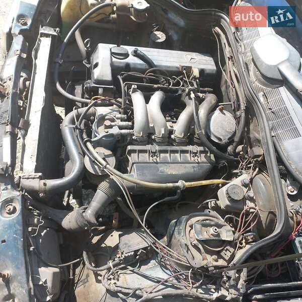 Седан Mercedes-Benz 190 1986 в Киеве