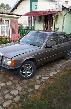 Седан Mercedes-Benz 190 1987 в Івано-Франківську