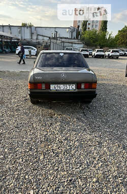 Седан Mercedes-Benz 190 1987 в Миколаєві