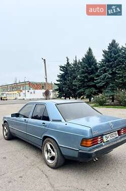 Седан Mercedes-Benz 190 1986 в Веселиновому