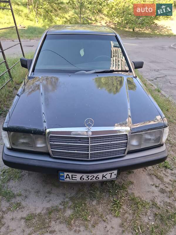 Mercedes-Benz 190 1990