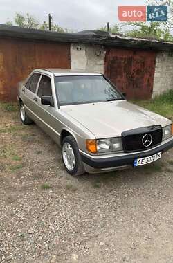 Седан Mercedes-Benz 190 1992 в Жовтих Водах