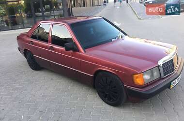 Седан Mercedes-Benz 190 1983 в Тернополі