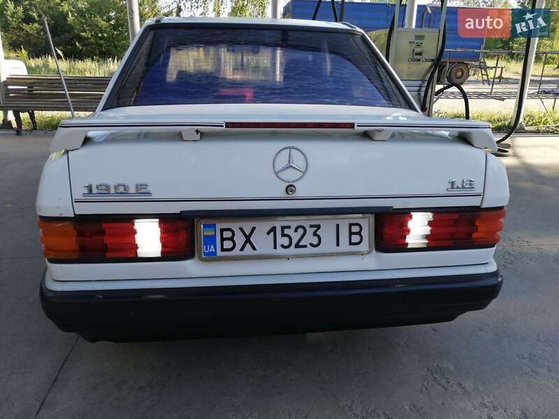 Седан Mercedes-Benz 190 1992 в Славуте