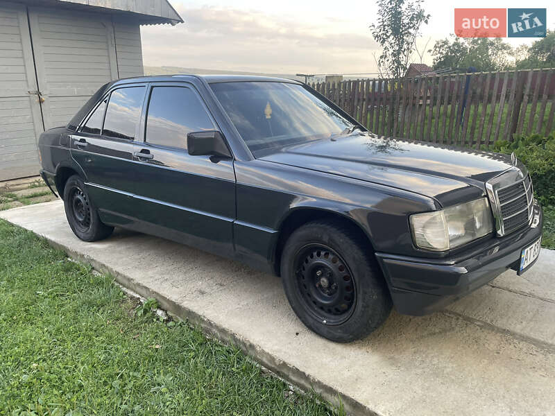 Седан Mercedes-Benz 190 1987 в Калуше